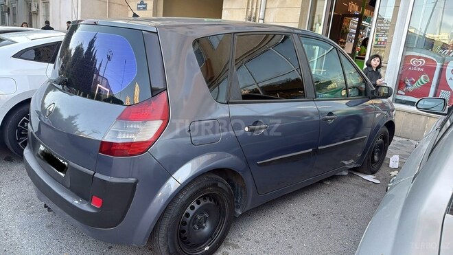 Renault Scenic-5