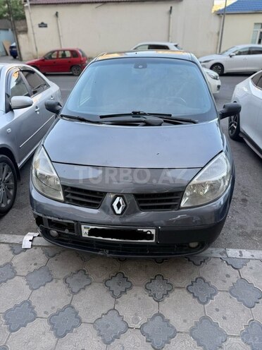 Renault Scenic-1