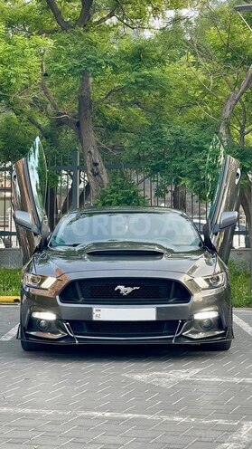Ford Mustang-2