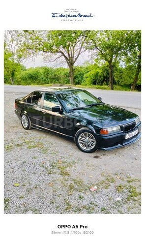 BMW 323-12