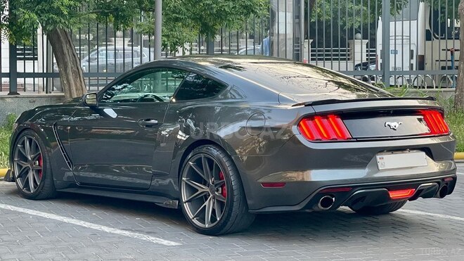 Ford Mustang-6