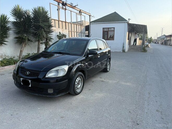 Kia Rio-1