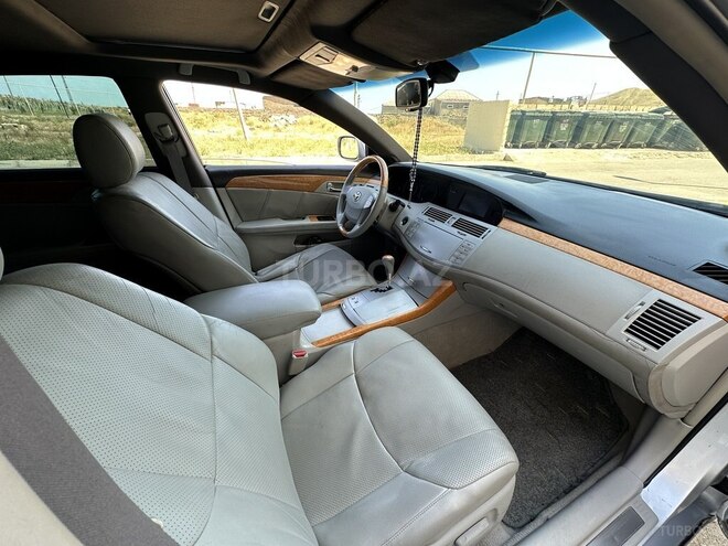 Toyota Avalon-10
