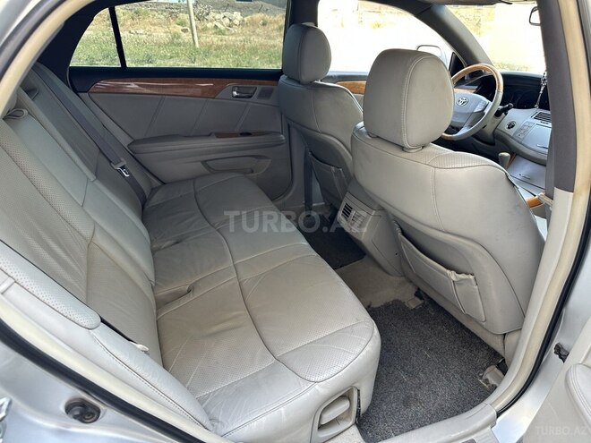 Toyota Avalon-11