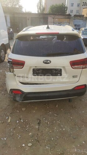 Kia Sorento-2