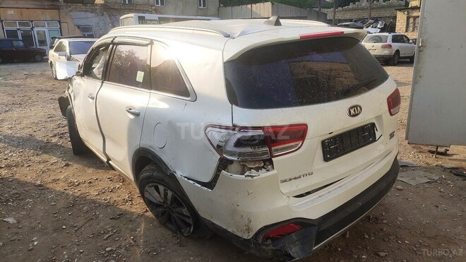 Kia Sorento-4