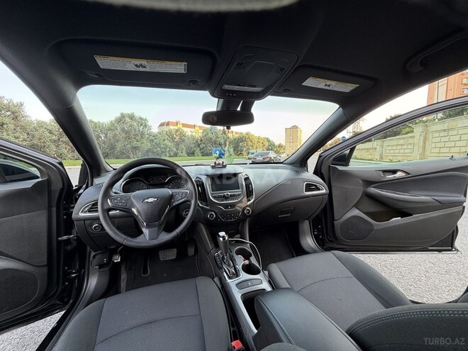 Chevrolet Cruze-14