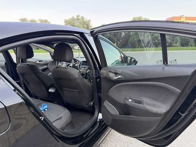 Chevrolet Cruze-11