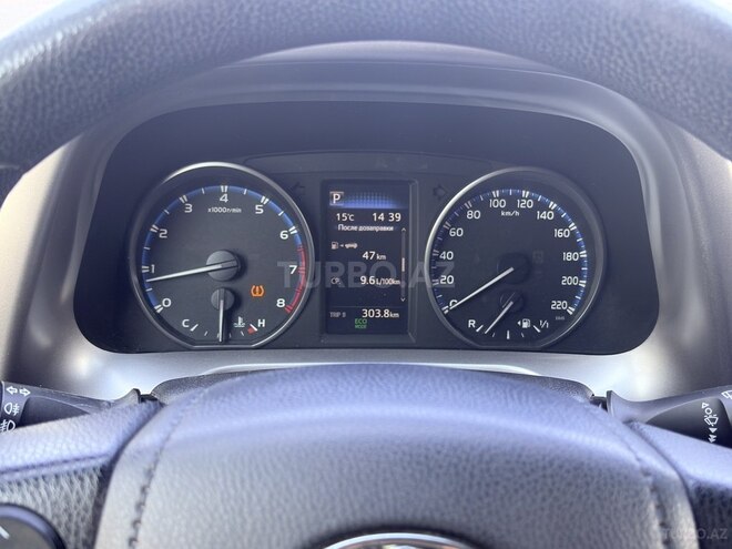 Toyota RAV4-3