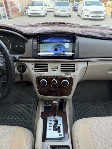 Hyundai Sonata-14