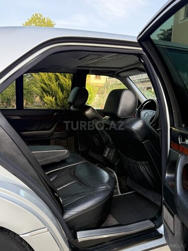 Mercedes S 320-11