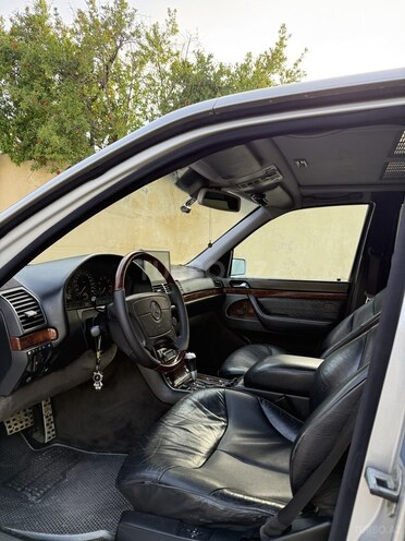 Mercedes S 320-14