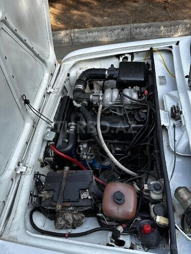 LADA (VAZ) 21011-3