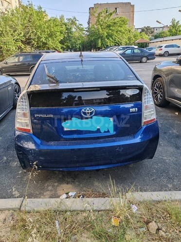 Toyota Prius-6