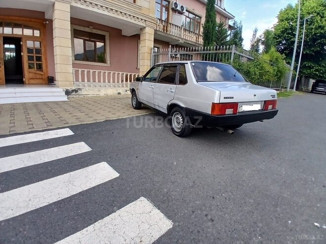 LADA (VAZ) 21099-7