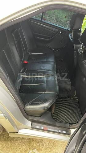 Mercedes C 230-6