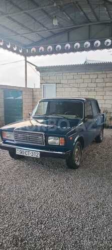 LADA (VAZ) 2107-1