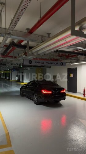 BMW 530-3