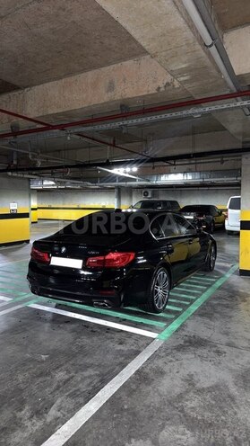 BMW 530-4