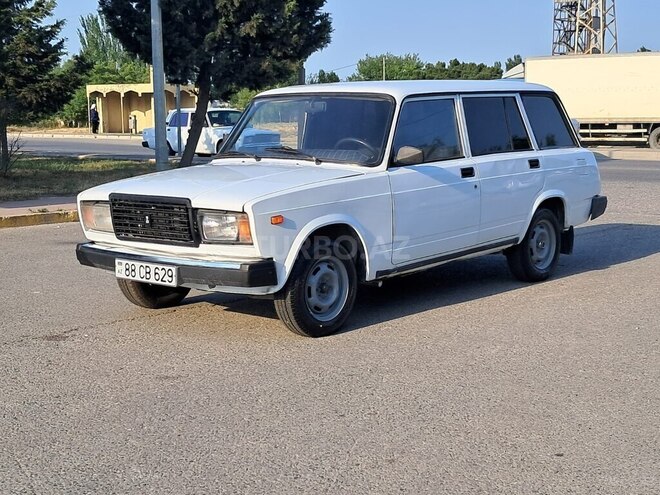 LADA (VAZ) 2104-2