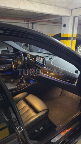 BMW 530-11