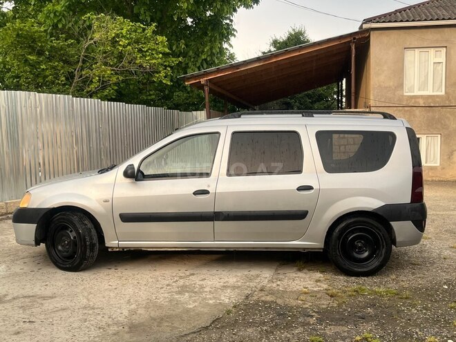 Dacia Logan-6