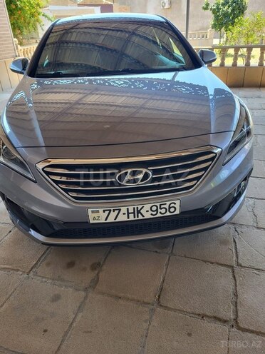 Hyundai Sonata-1