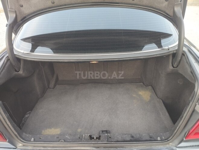 Mercedes E 220-8