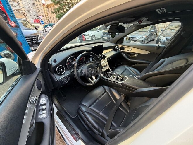 Mercedes C 300-6