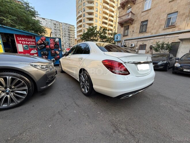 Mercedes C 300-5
