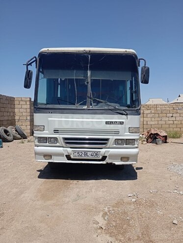 Isuzu Ecobus-1