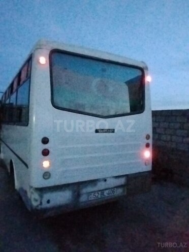 Isuzu Ecobus-12