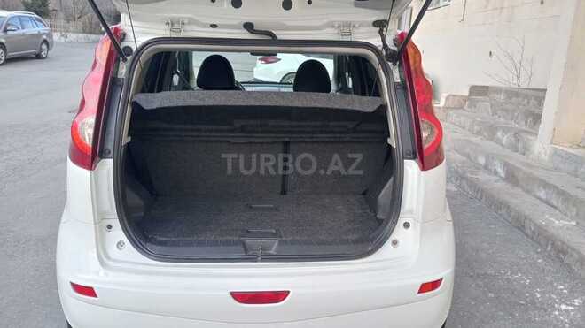 Nissan Note-4