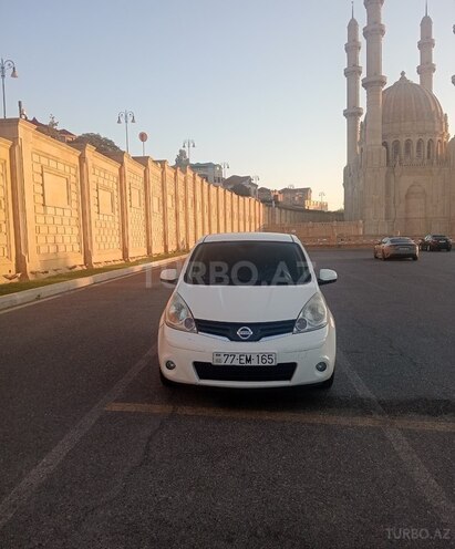 Nissan Note-10