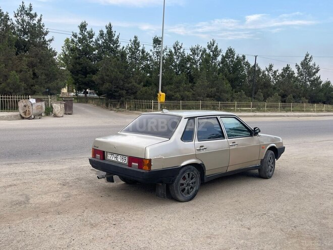 LADA (VAZ) 21099-13