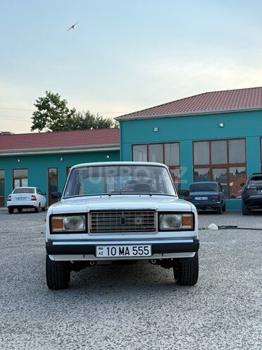 LADA (VAZ) 2107-4