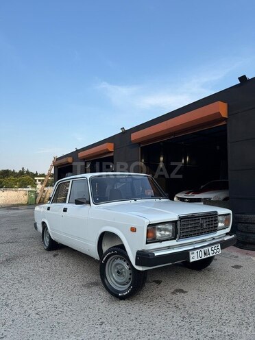 LADA (VAZ) 2107-10