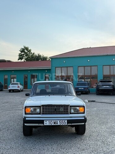 LADA (VAZ) 2107-13