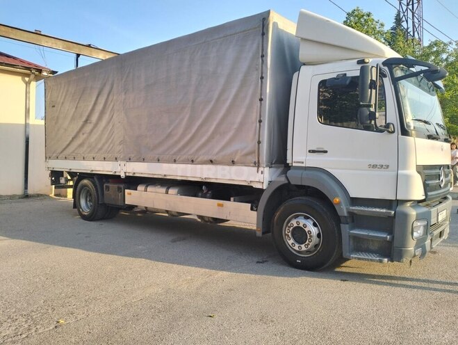 Mercedes Axor 1833-4