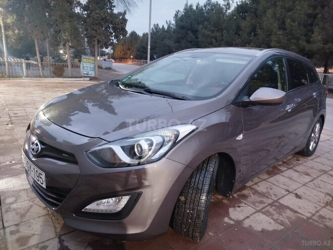 Hyundai i30-2