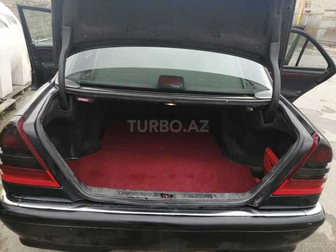 Mercedes C 220-9