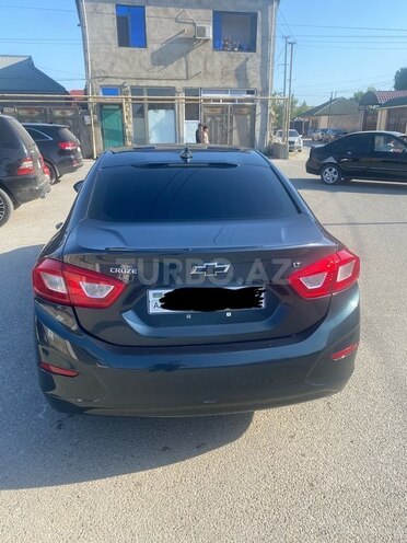 Chevrolet Cruze-10