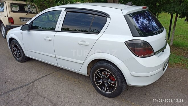 Opel Astra-6