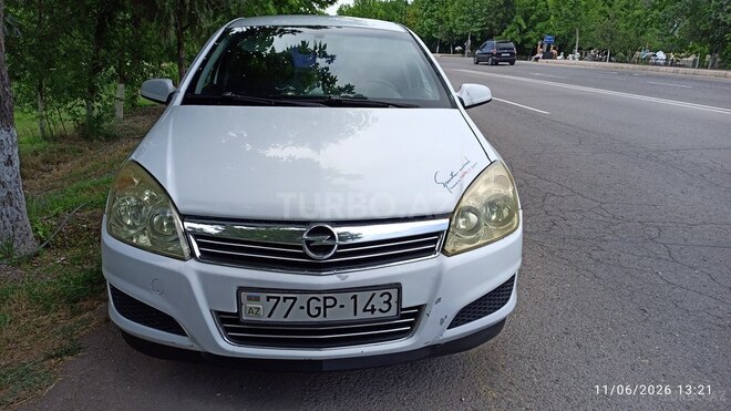 Opel Astra-1