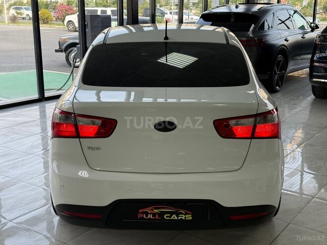 Kia Rio-9