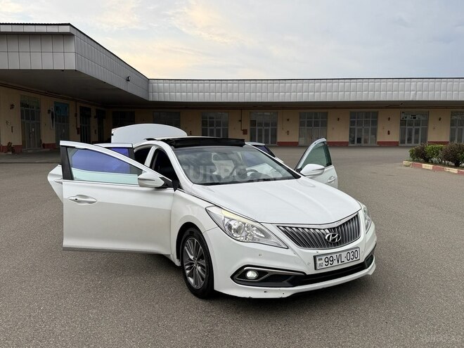 Hyundai Grandeur-12