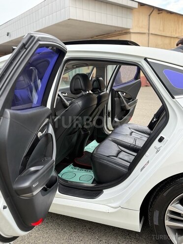 Hyundai Grandeur-19
