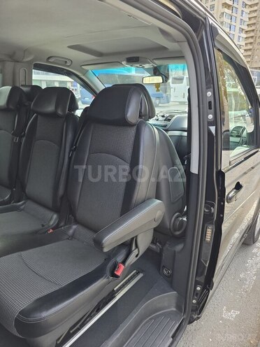 Mercedes Viano-12