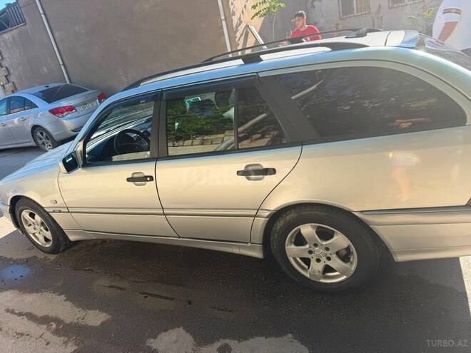 Mercedes C 240-6