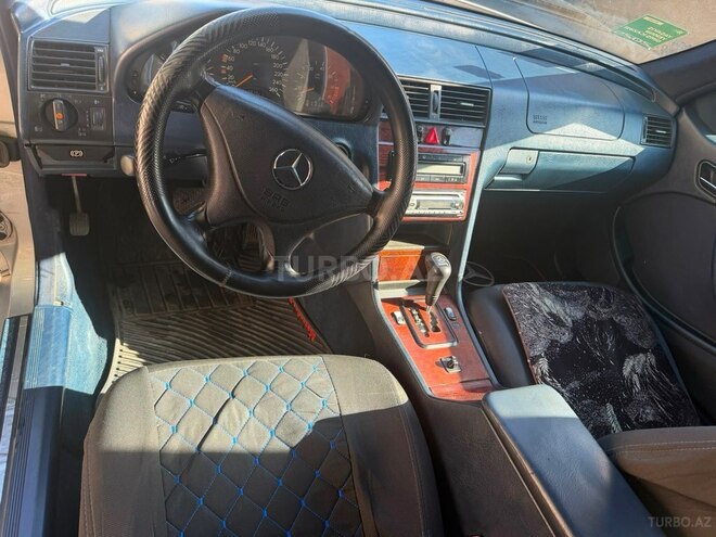 Mercedes C 240-9